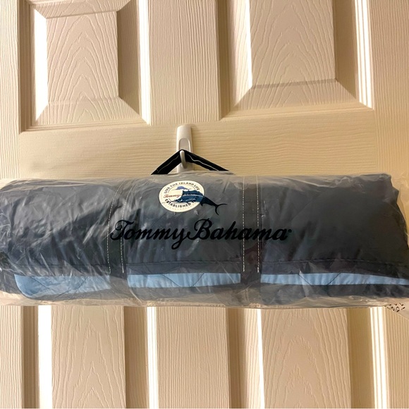 Tommy Bahama Other - Tommy Bahama Blue Oversized Outdoor Blanket